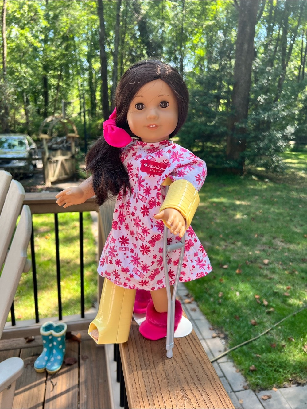 American Girl Truly Me Doll w/Hospital Accessories
